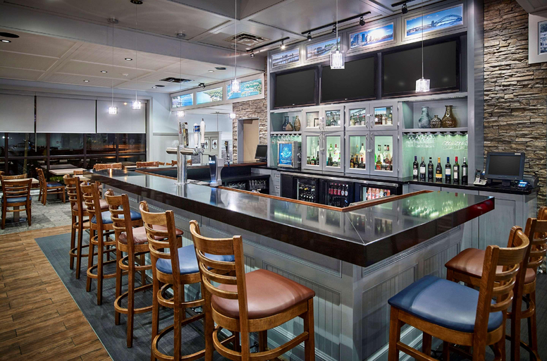 Food & Drinks 5, Best Western Plus Guildwood Inn, Lambton