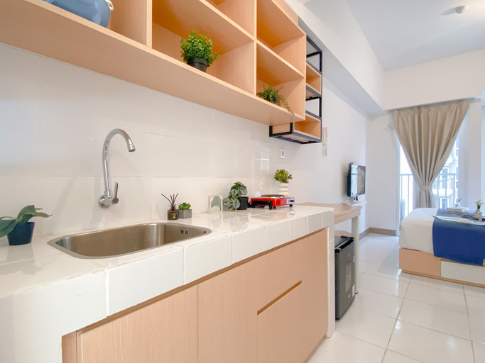 Others 4, Tidy Studio Room at Tokyo Riverside PIK 2 Apartment By Travelio, Tangerang