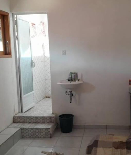 Bathroom, Lourdes Blessing Hill, Tomohon