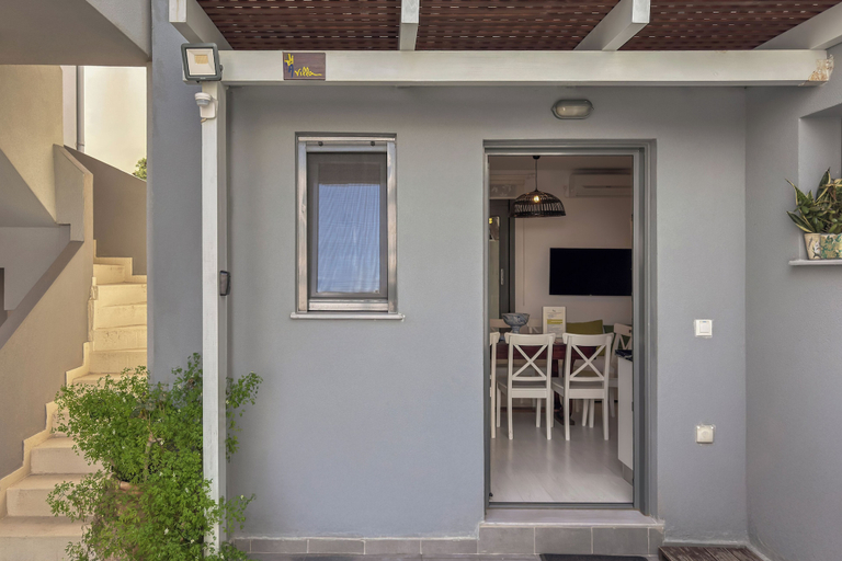 Exterior & Views 2, Alisahni Villa, Crete
