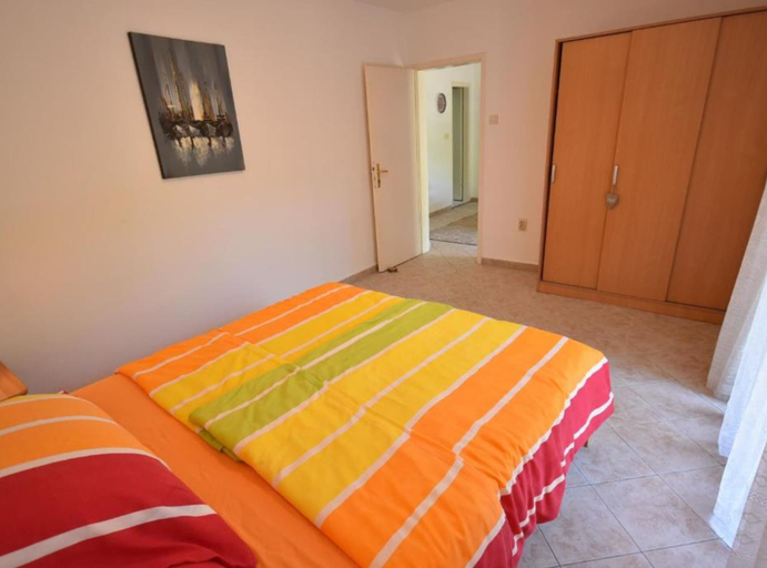 Others 2, Cozy Igalo Retreat Ideal for Families
