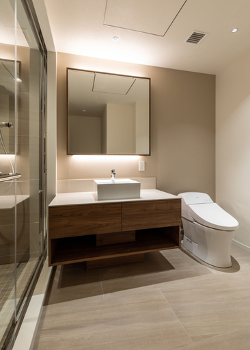 Bathroom 5, The Vale Rusutsu, Rusutsu