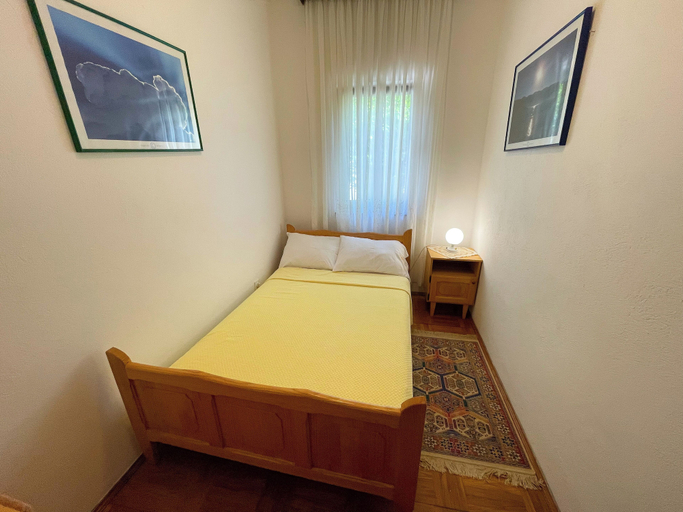 Bedroom 2, Apartment Šarić 1, Kraljevica