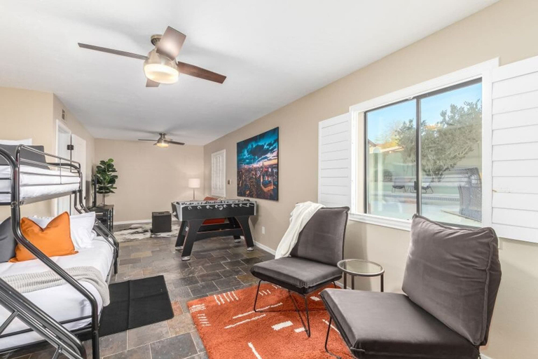 Room 3, Princess Retreat Private Pool Firepit Sleeps 12, Maricopa