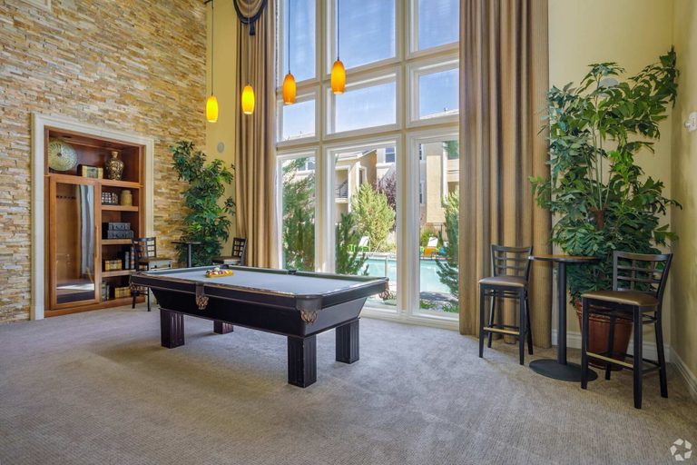 Room 3, New Elegant 1BR Retreat Heated Pool Gym Sauna, Washoe