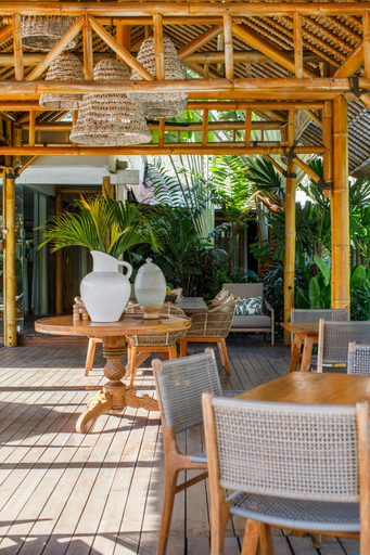 Food & Drinks 5, Bloomfield Umalas, Badung