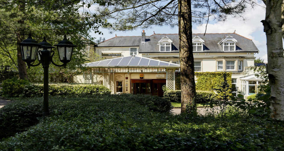 Exterior & Views 2, Swindon Blunsdon House Hotel, BW Premier Collectio, Swindon