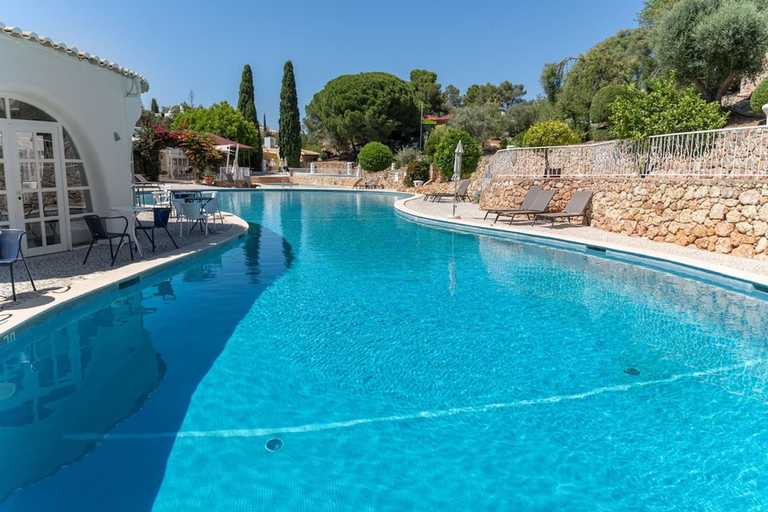 Room 5, C22 Quinta do Paraiso Superbly Appointed AND FUR, Lagoa