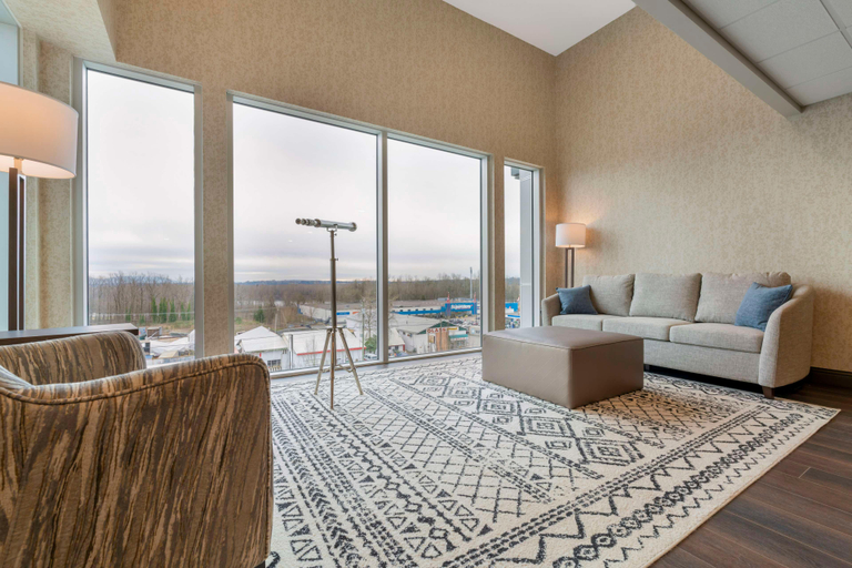 Public Area 3, Best Western Plus Mission City Lodge, Fraser Valley