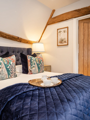 Bedroom 5, The Stag, Norfolk