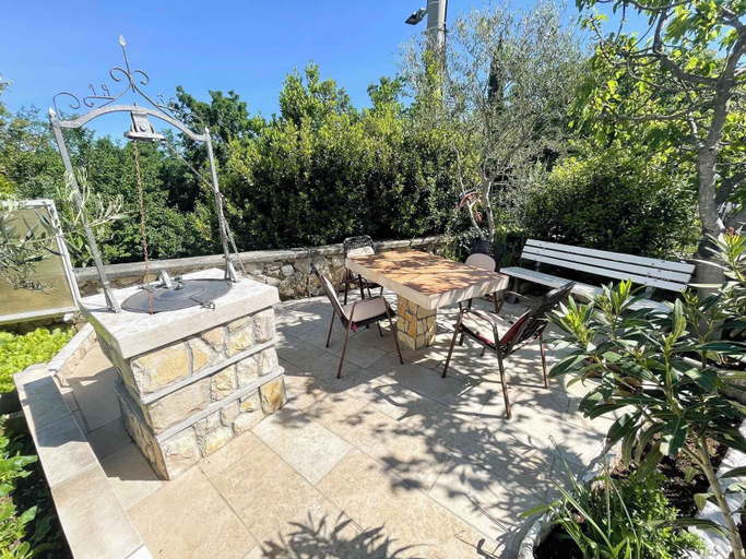 Others 5, Apartman Leonarda, Crikvenica
