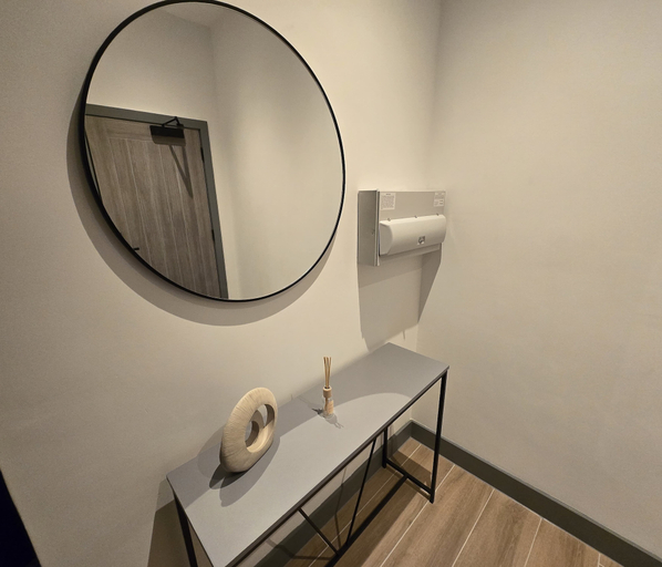 Bathroom 3, Finchley Perfect 1-Bed - Work & Leisure, London