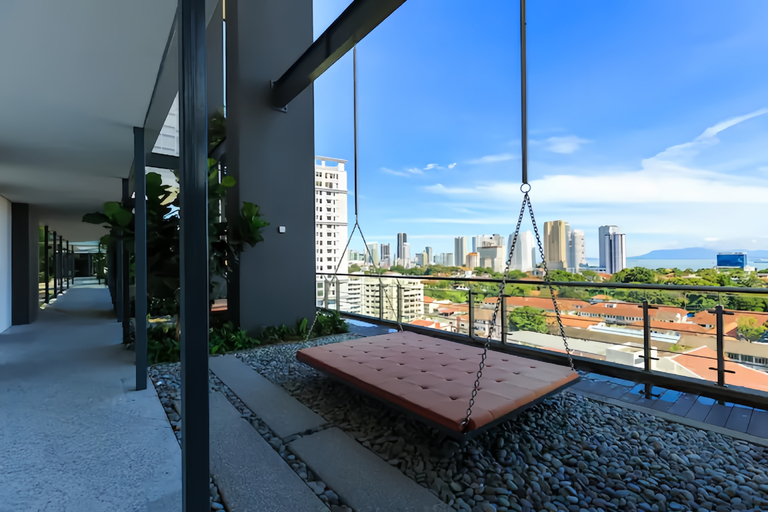 Others 4, Tropicana 218 Macalister, Penang Island