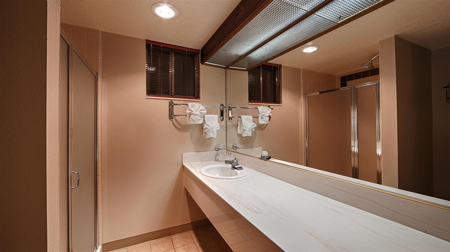 Bathroom 4, Best Western Dunmar Inn, Uinta