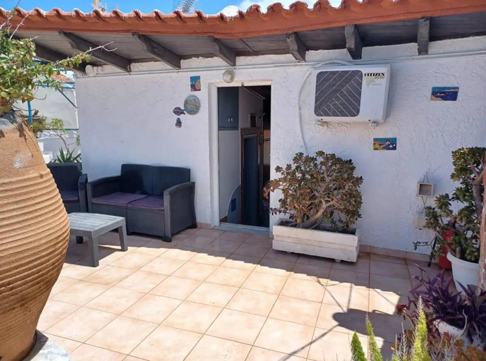 5, Studio Old Town With Terrace, Crete