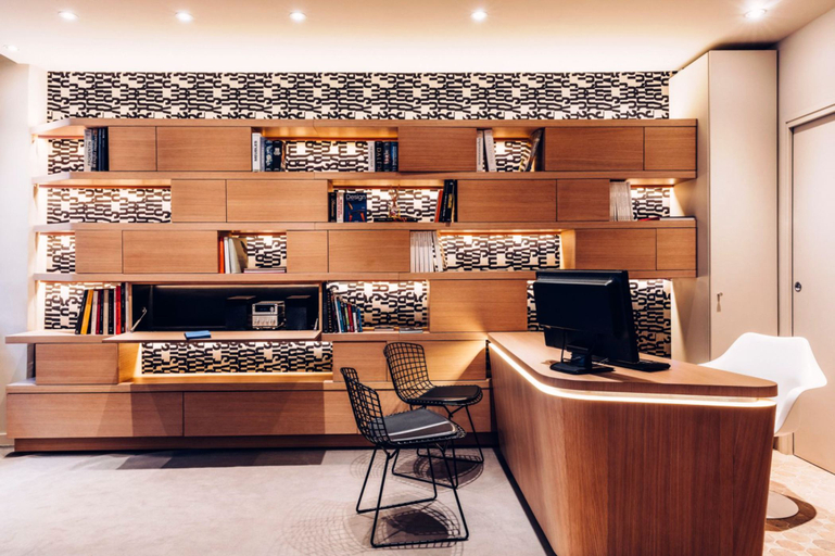 Public Area 4, Hotel de Lille, Paris