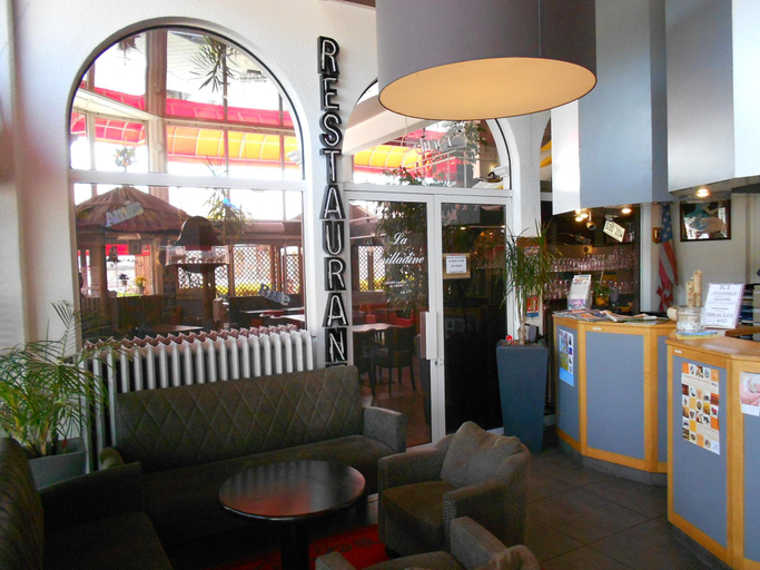 Public Area 2, Arche Hotel, Cher