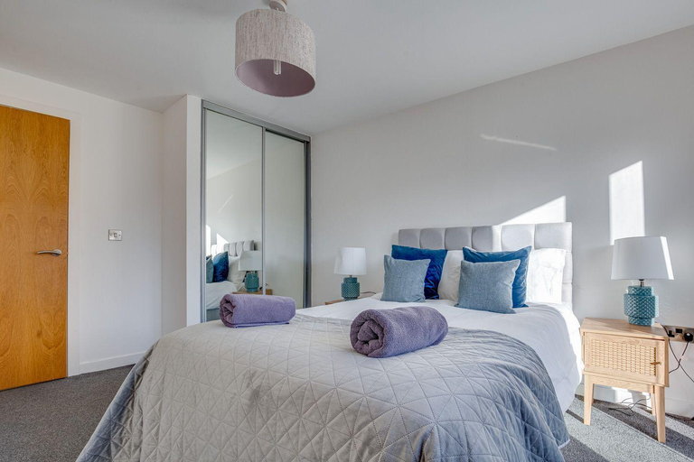 2, Stay Yorkshire City Centre Apartments, Sheffield