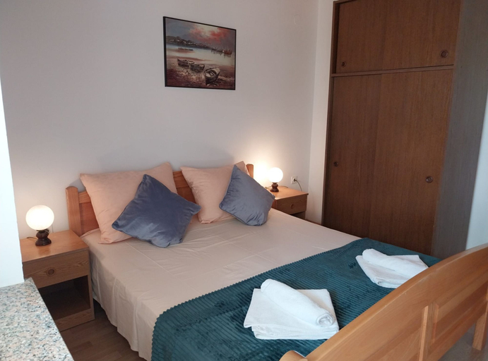 Others 5, Metajna House With Pool And Sea View, Novalja