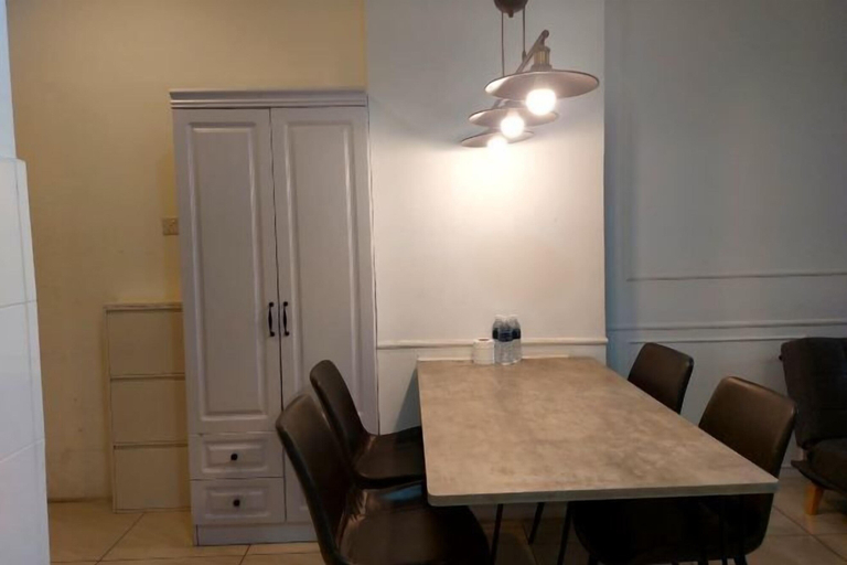 Dining Room 7