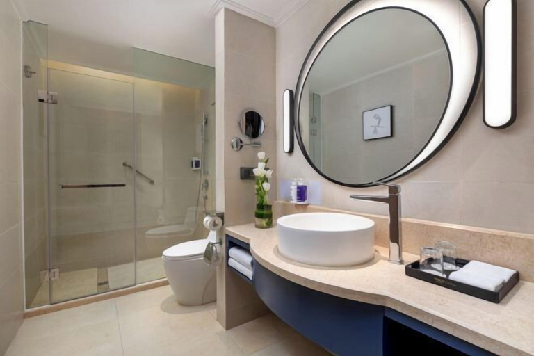 Bathroom 4