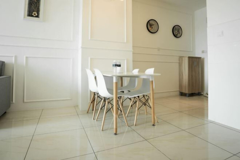 Dining Room 20