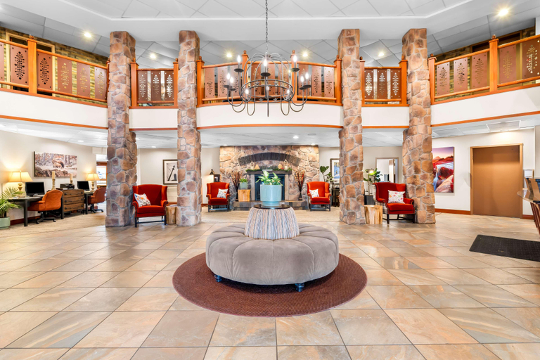 Public Area 2, Best Western Rocky Mountain Lodge, Flathead