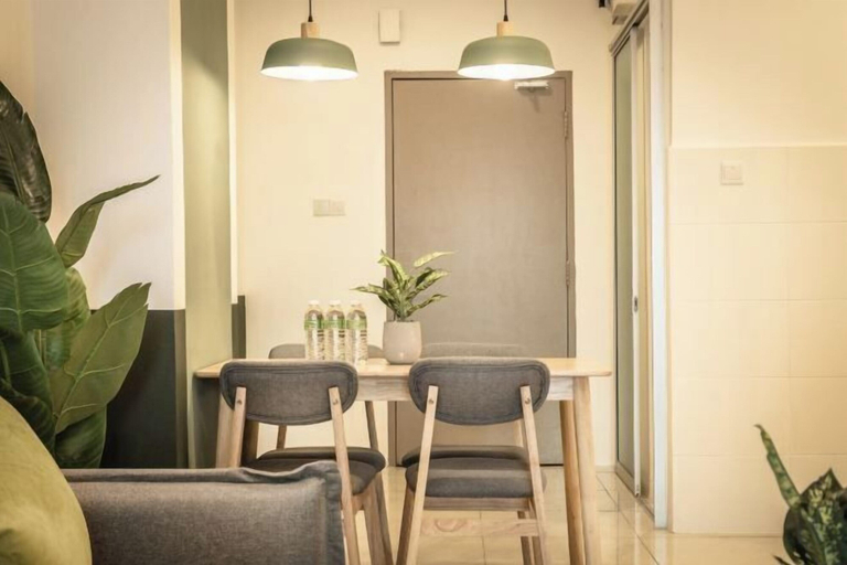 Dining Room 7