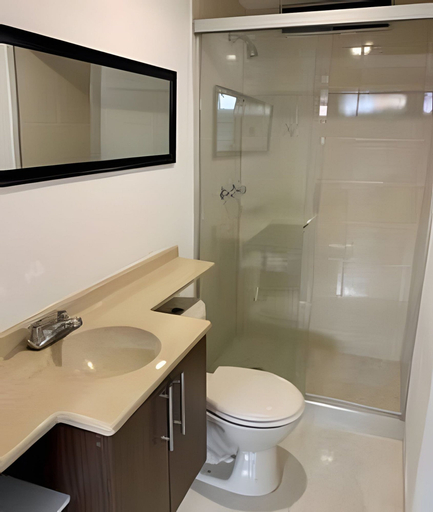 Bathroom 4, Willis, Santiago de Cali