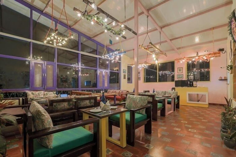Food & Drinks 4, Adrushya Estate Luxury Suites Mukteshwar, Nainital