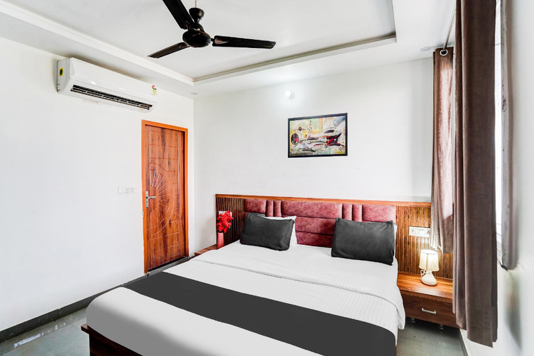Bedroom 3, Hotel O Sunrakh Road Vrindavan Formerly Ganga Residency, Mathura