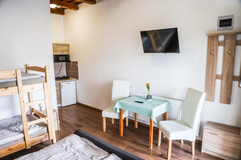 Others 4, Banvolgye Vendeghaz es Apartmanok, Kazincbarcikai