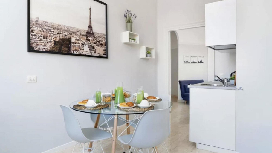Room 4, Italianway - Montello 10 - B, Milano