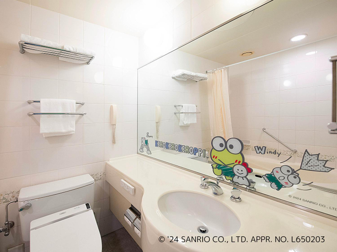 Bathroom 4, Hotel Plaza Kobe, Kobe