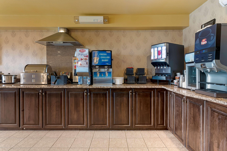 Food & Drinks 5, Best Western Plus Grand-Sault Hotel & Suites, Victoria