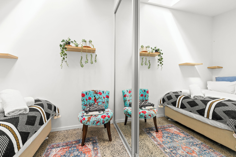 Bedroom 1, 2 Bedroom House - Hobart CBD, Hobart