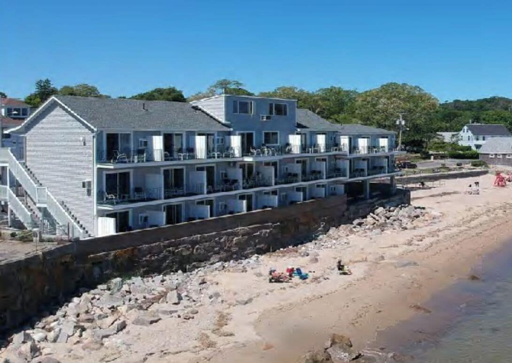 Exterior & Views, Captain's Bounty On The Beach, Essex