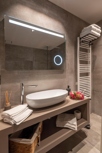 Bathroom 5, Relais PQlin & Winery, Cuneo