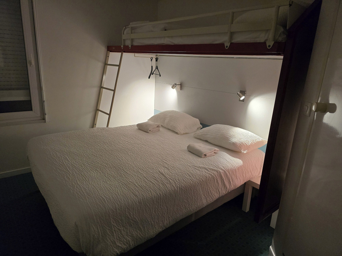 Bedroom 5, Brit Hotel Essentiel Poitiers – Gare du Futuroscope, Vienne