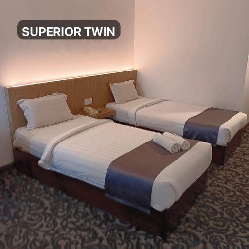 Go Lodge Hotel Kuantan - Tap to explore photos