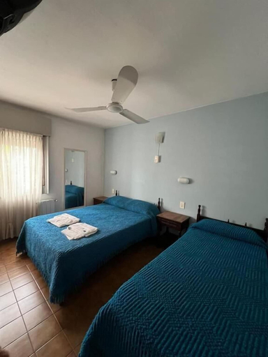 Bedroom 2, Hotel Grisabel, Santa María