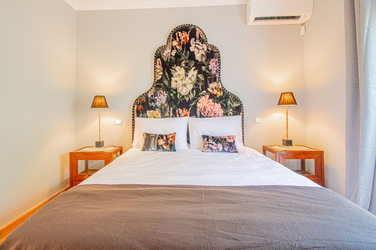 Room 4, The One Ocean Front in Carvoeiro, Lagoa