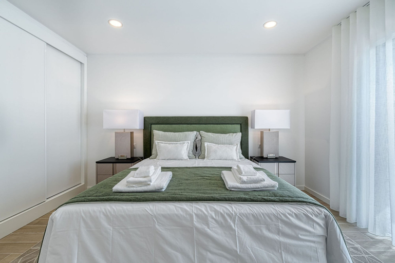 Room 4, Ilha do Sol Luxury in an Ideal Location, Lagoa