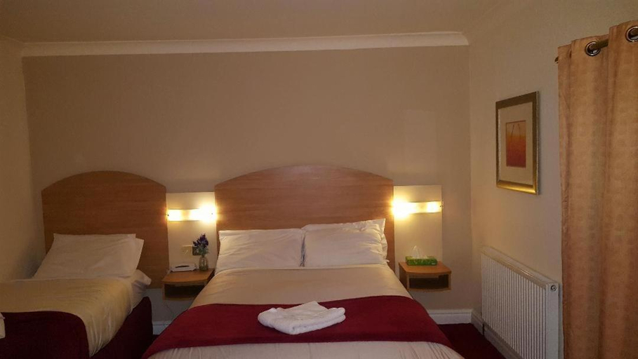 Bedroom 2, Lloyds of Chester, Cheshire West and Chester