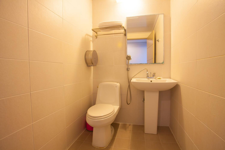 Bathroom 3, Jeju R Guesthouse, Jeju