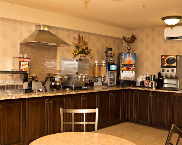 Food & Drinks 5, Best Western Plus Grand-Sault Hotel & Suites, Victoria