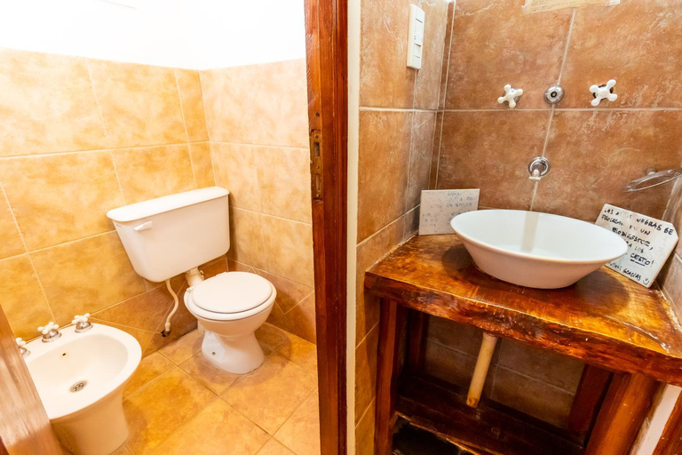Bathroom 3, EcoMalargue Posada & Hostel, Malargüe