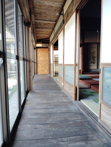 Others 5, Hostel 53, Misaki