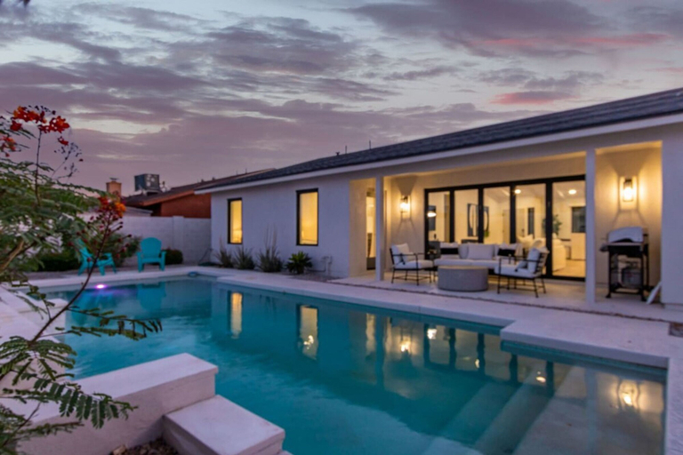 Room 4, The Kingsley Custom Heated Pool Chef Kitchen Chess, Maricopa