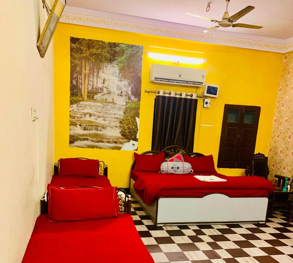 Bedroom 2, Hotel Shakti Palace, Udaipur